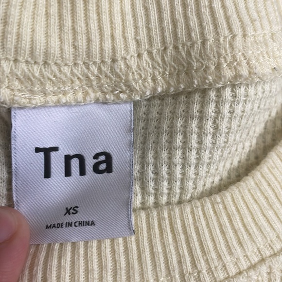 TNA waffle knit Long Sleeve Crop Sweater - Picture 2 of 2